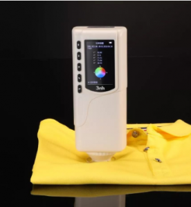 NR60CP双口径色差仪对比CR10plus